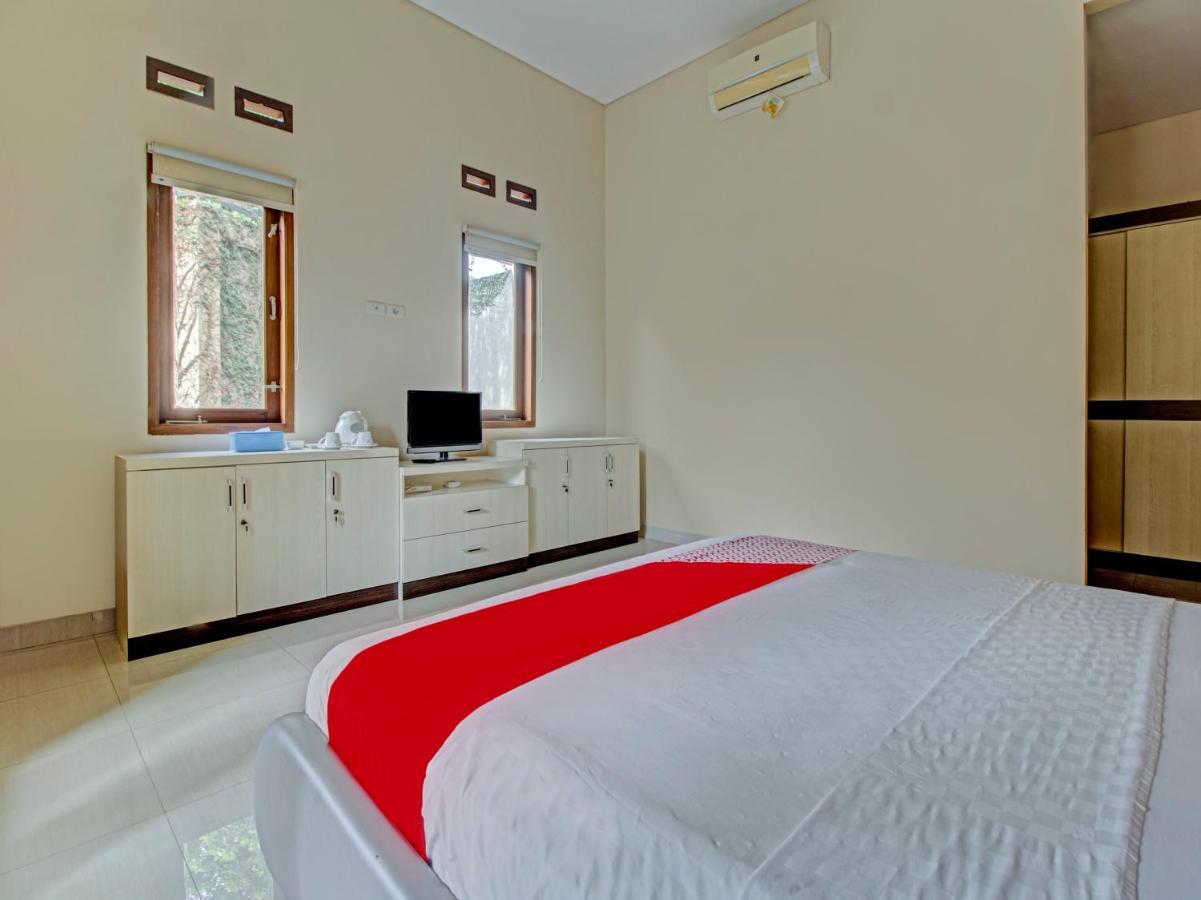 Oyo 89997 Hotel Bumi Kedaton Waterpark Bandar Lampung Exteriér fotografie