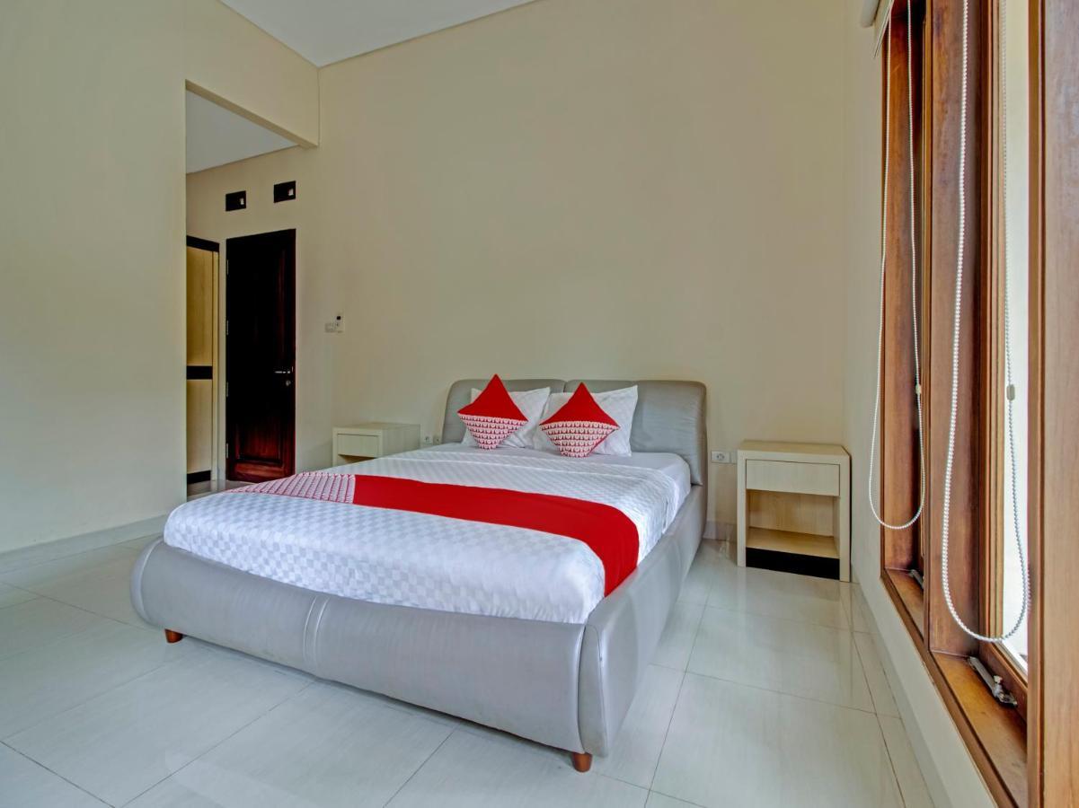 Oyo 89997 Hotel Bumi Kedaton Waterpark Bandar Lampung Exteriér fotografie